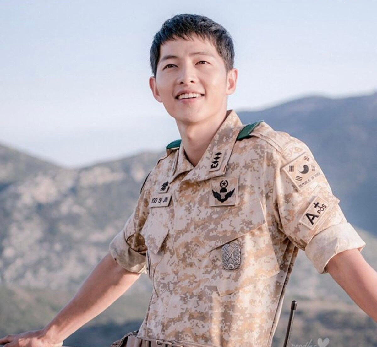 “Hậu duệ mặt trời” được xem là bộ phim củng cố tên tuổi của Song Joong Ki.
