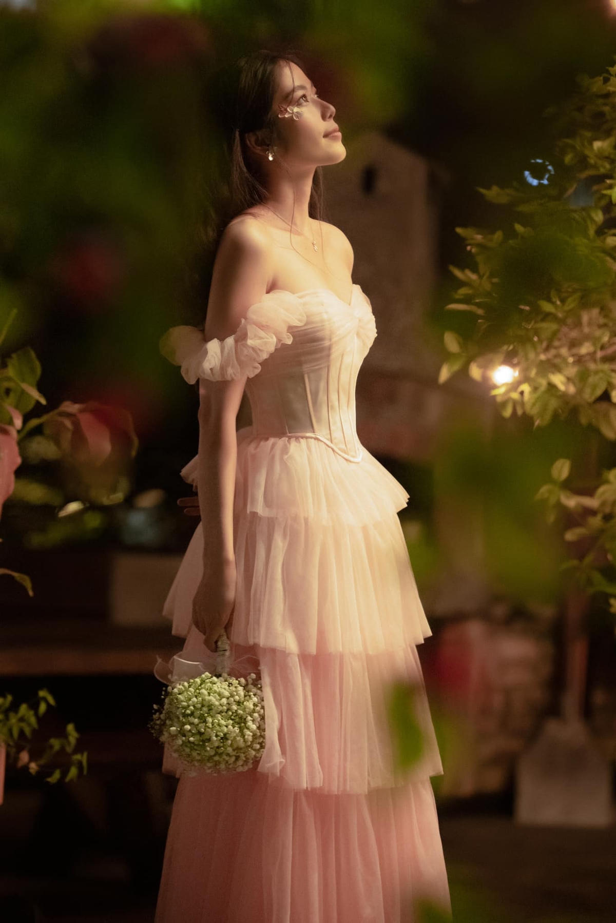 Nam Em từng chen chân vào chuyện tình cảm giữa Trường Giang và Nhã Phương. 