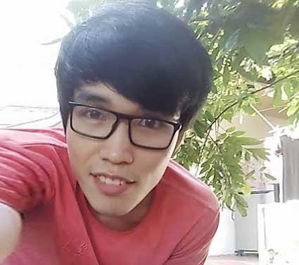 Lê Đình Tiến.  