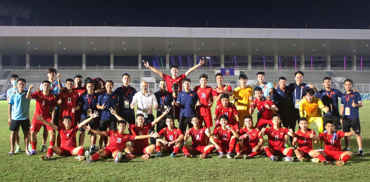 U19 Việt Nam vào bán kết với ngôi nhất bảng (Ảnh VFF).