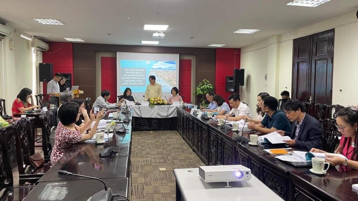 Quang cảnh hội thảo