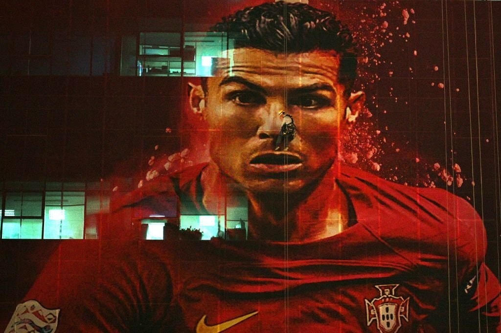 Ronaldo - ‘cầu thủ thất nghiệp nghìn tỷ’ cả thế giới quan tâm