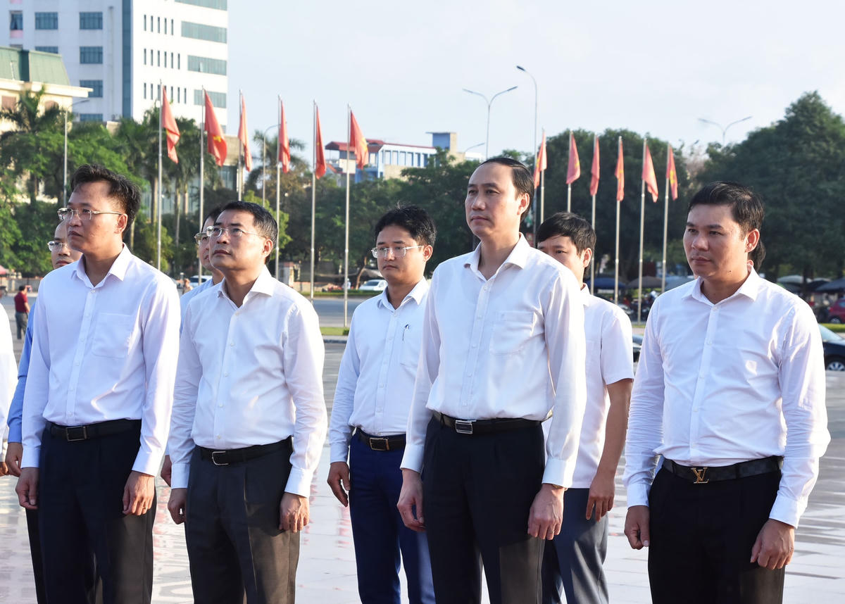 Hân hoan Ngày hội Đại đoàn kết 