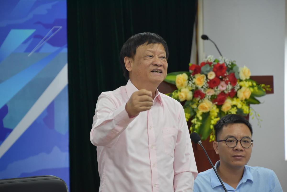 GS.TS Vũ Văn Hiền, Chủ tịch Hội đồng Biên tập Tạp chí Doanh Nhân Trẻ.