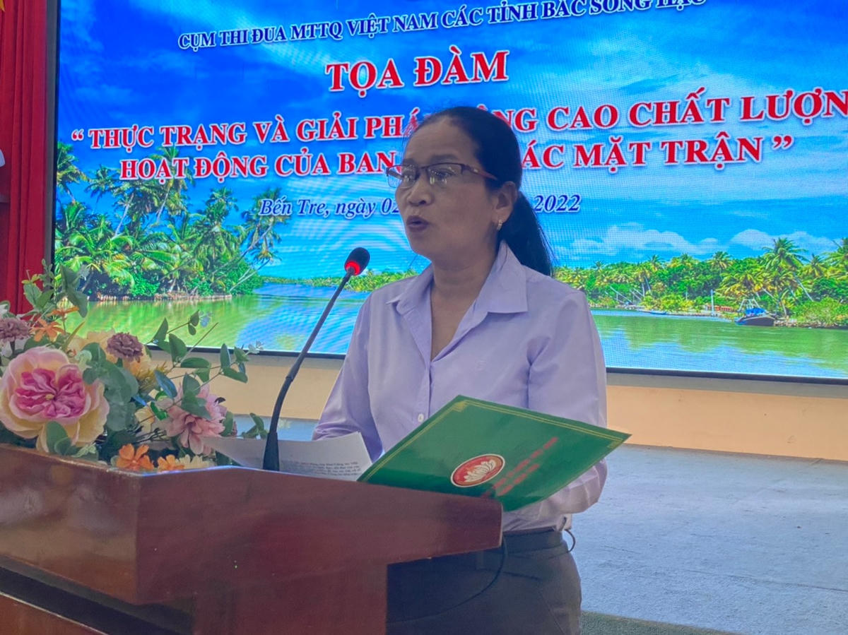 Bà Đặng Thị Phượng, Phó Chủ tịch MTTQVN tỉnh Bến Tre.