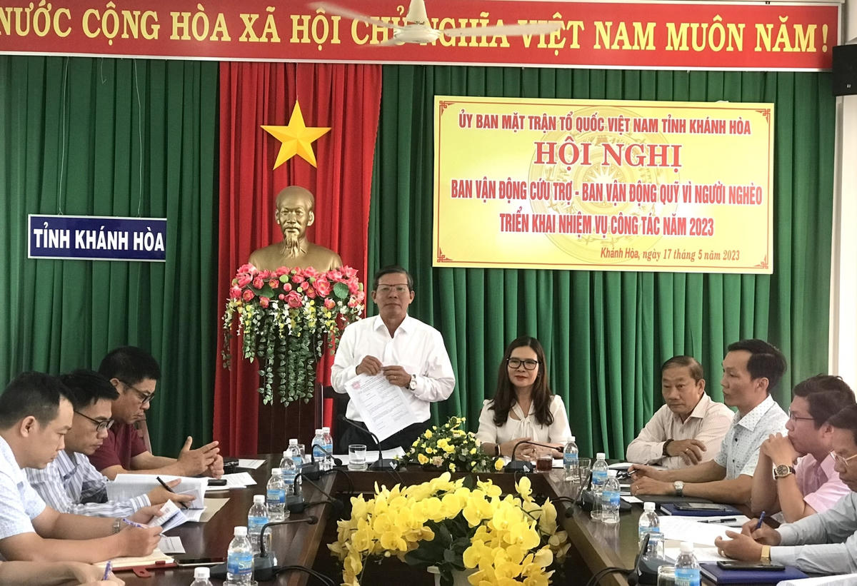 Ông Trần Ngọc Thanh, Chủ tịch Uỷ ban MTTQ Việt Nam tỉnh Khánh Hòa, phát biểu tại buổi lễ.
