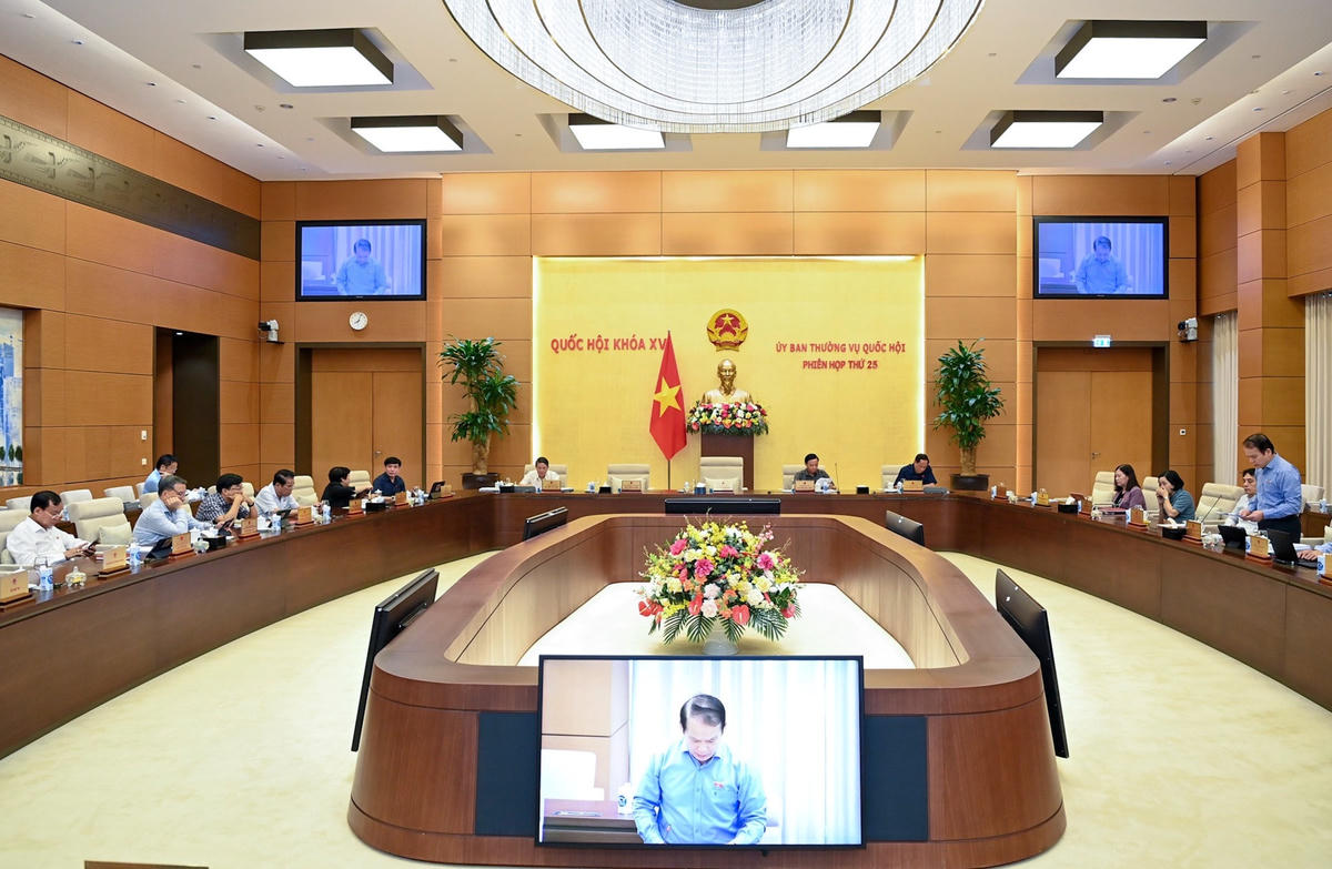 Toàn cảnh phiên họp. Nguồn: Quochoi.vn