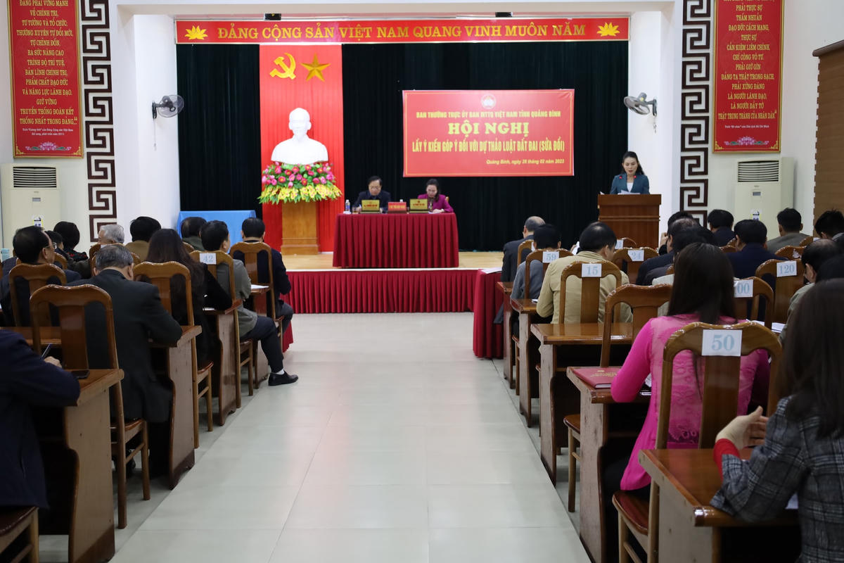 Quang cảnh hội nghị.
