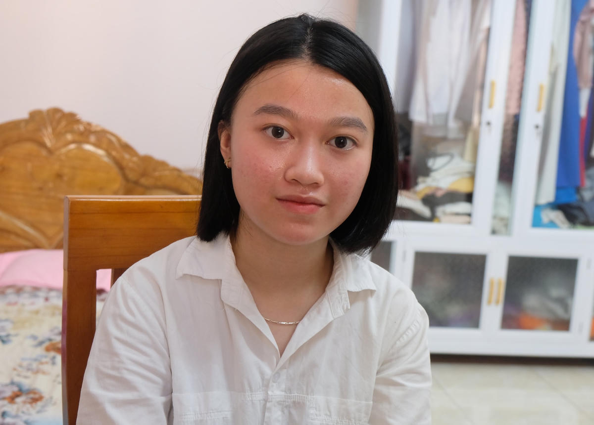 Vân cho rằng, kiến thức tiếp thu trên lớp là quan trọng nhất, vì vậy, em thường xuyên ngủ trước 10h tối để dậy sớm vào sáng hôm sau.
