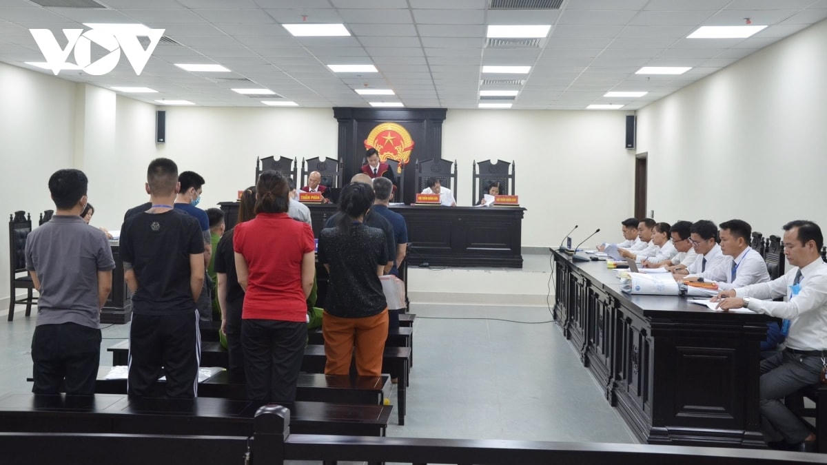 Toàn cảnh phiên tòa.