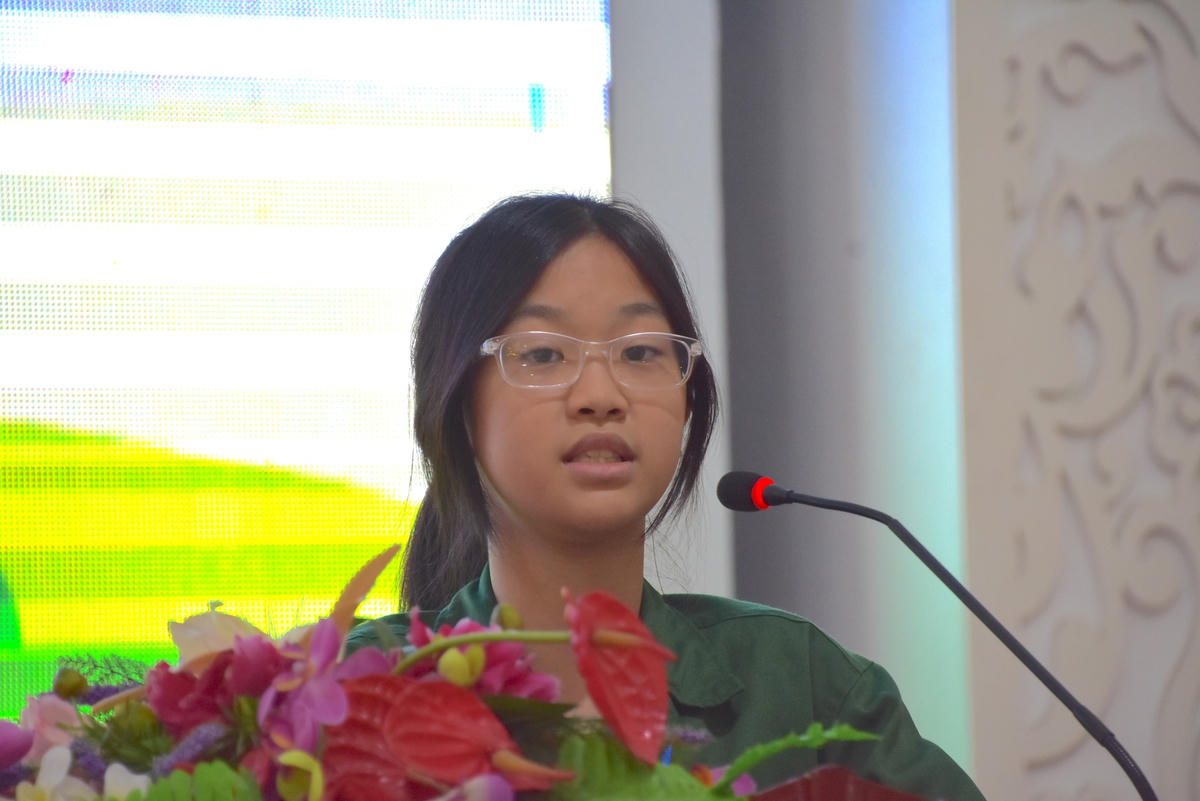 Em Vũ Ngọc Khánh Linh bày tỏ sự hào hứng trong buổi lễ xuất quân.