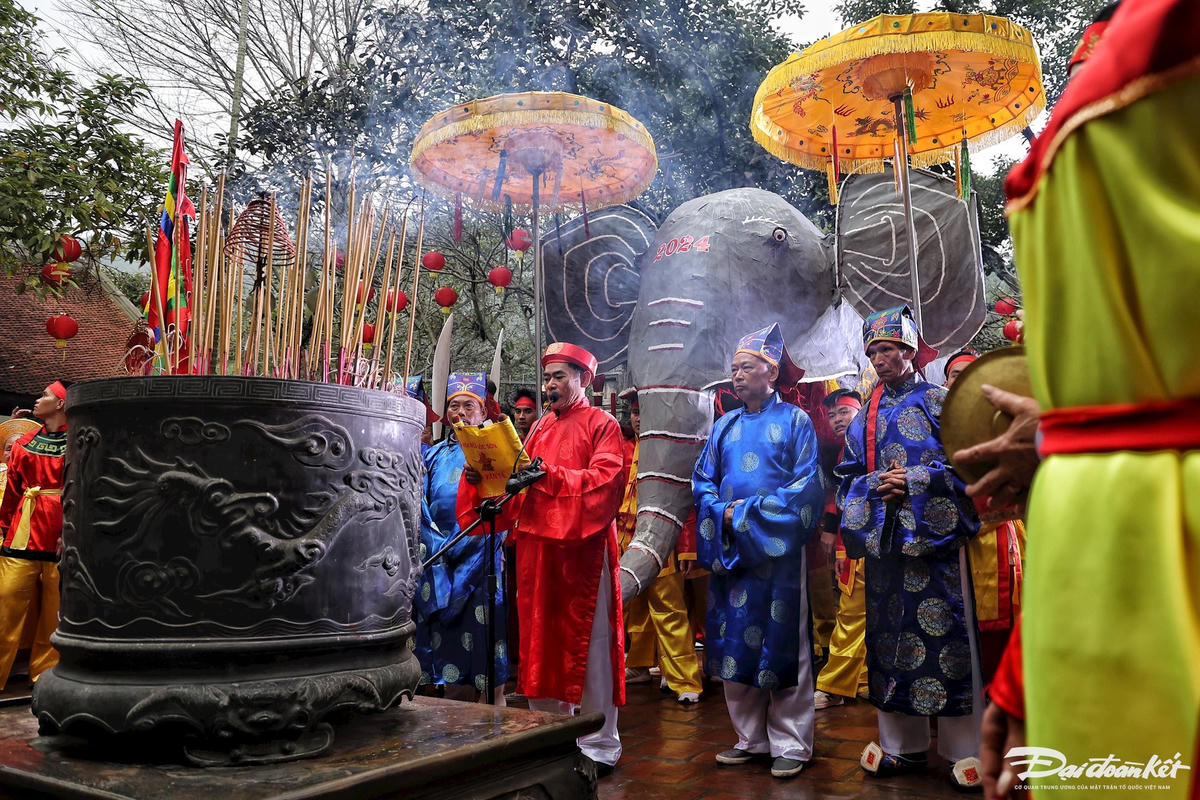 W_hoi_giong_soc_son-le-khanh6.jpg