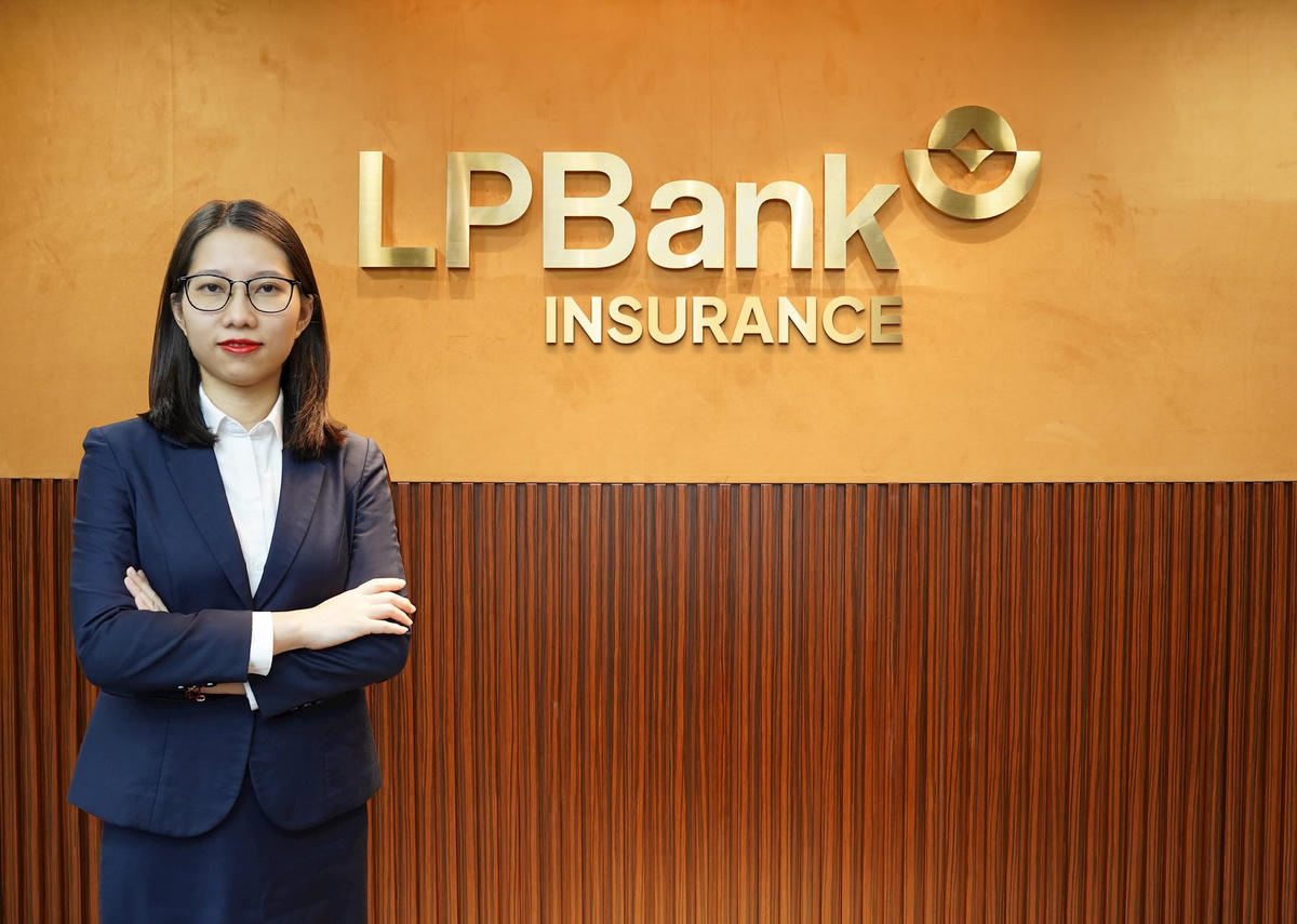 anh-2_-ba-dinh-thi-thu-huong-chu-tich-hdqt-tong-ctcp-bao-hiem-lpbank-lpbank-insurance.jpg
