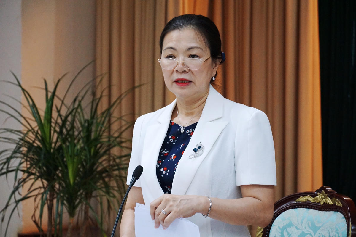 Phó Chủ tịch UBTƯ MTTQ Việt Nam Trương Thị Ngọc Ánh phát biểu tại buổi giám sát. Ảnh: Mạnh Thìn.
