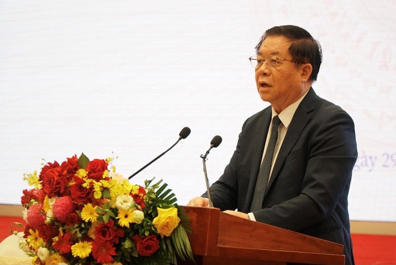 Bí thư Trung ương Đảng, Trưởng ban Tuyên giáo Trung ương Nguyễn Trọng Nghĩa phát biểu tại hội thảo.