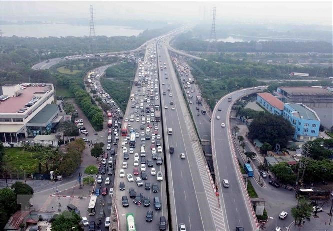 Đường vành đai 3 trên cao.