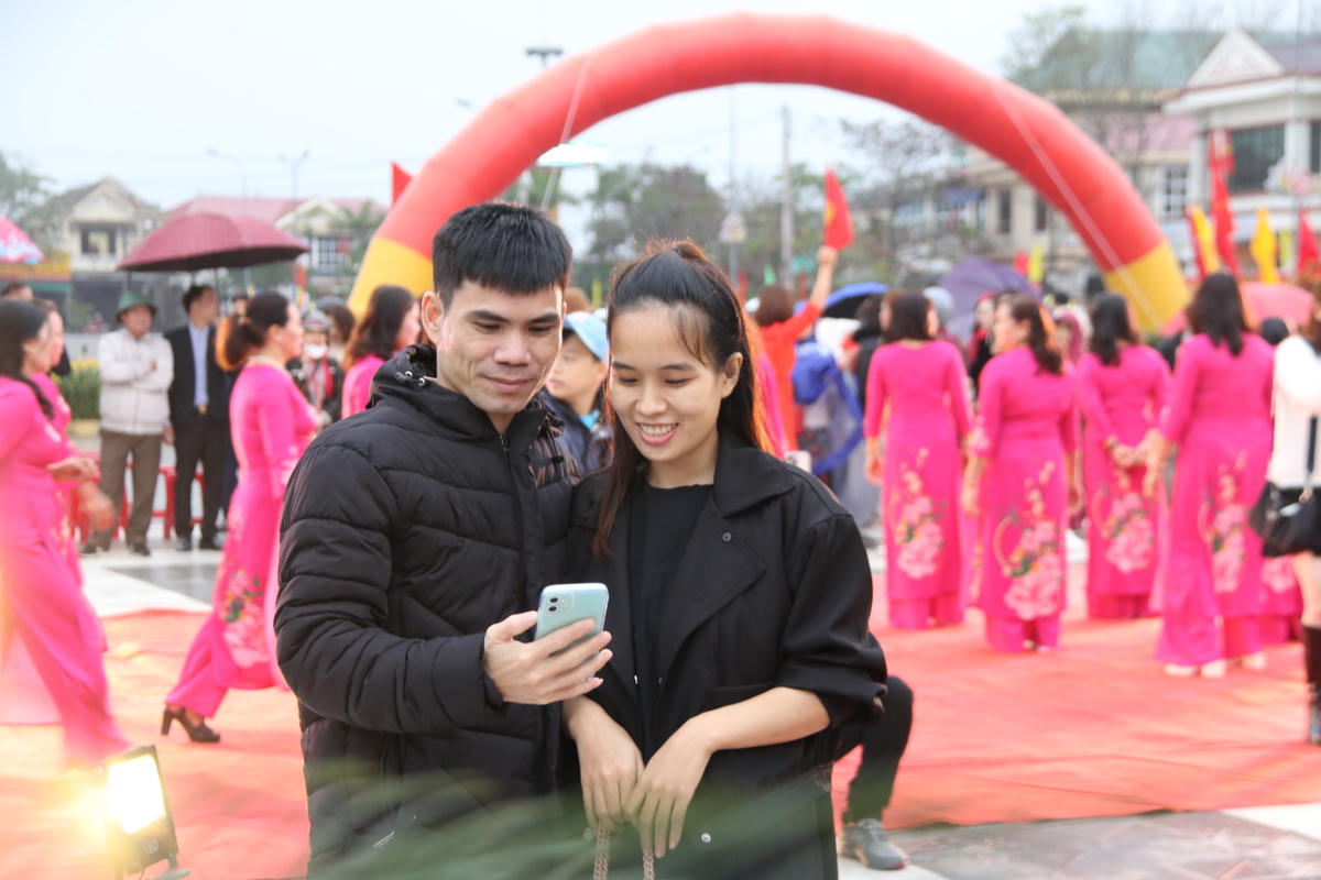Thấm đẫm tình thân trong dịp Tết Nguyên đán Quý Mão 2023
