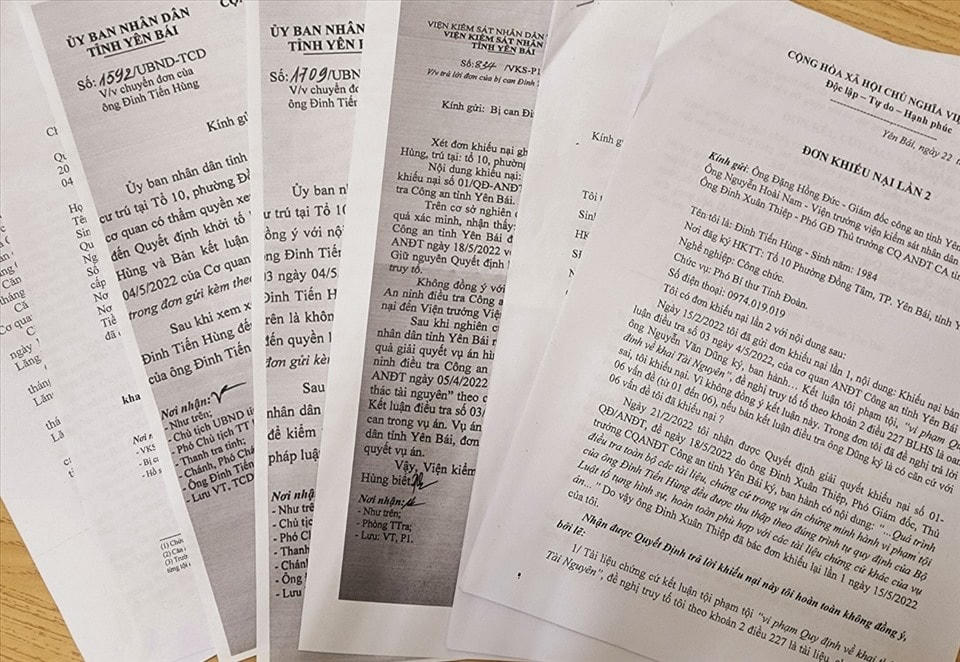 Anh Đinh Tiến Hùng đã gửi đơn khiếu nại, cầu cứu đến cơ quan TƯ và địa phương.