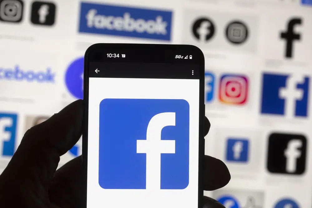 Facebook đang dần trở nên xa lạ với những người trẻ tuổi.