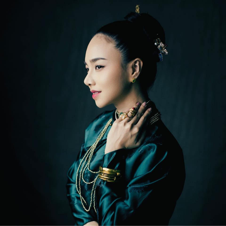 Tạo hình mợ Hai của Đinh Ngọc Diệp.