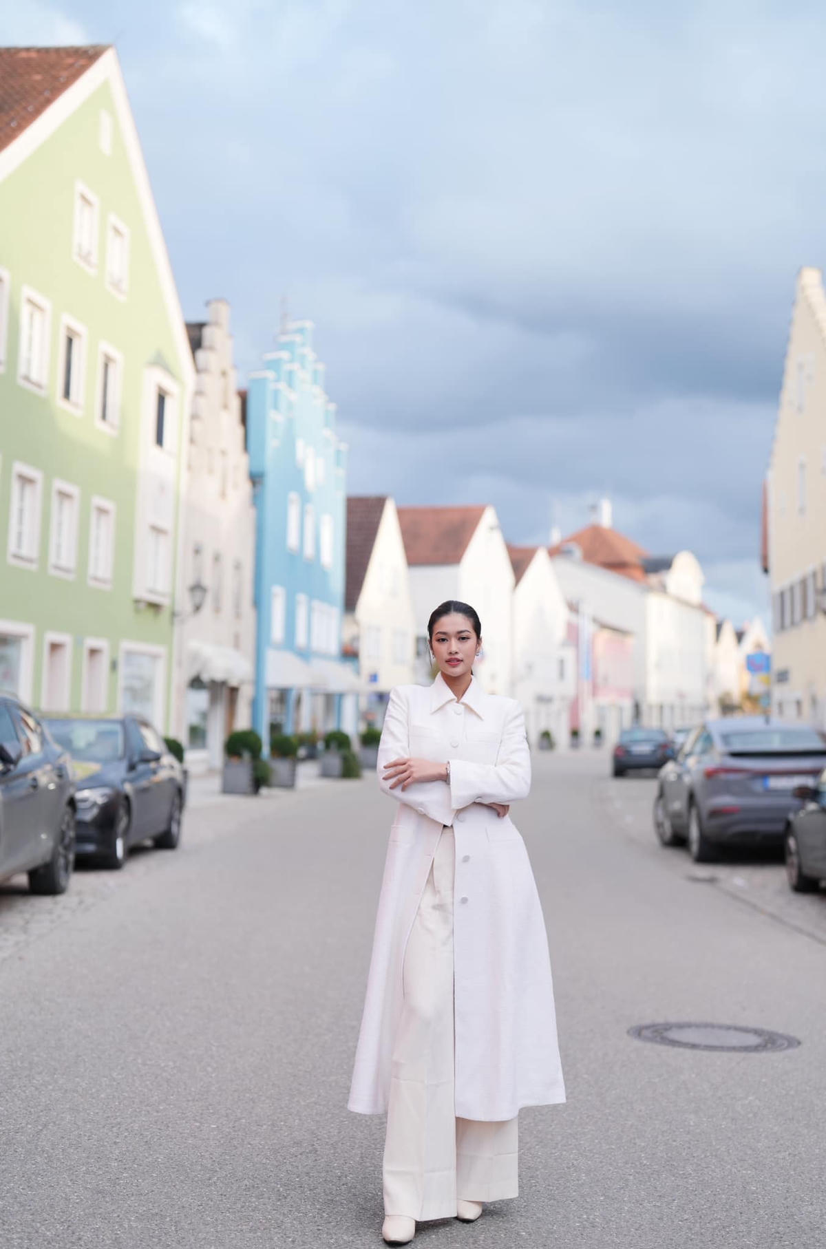 Cũng trong khuôn khổ chuyến đi, Đoàn Thiên Ân còn có cơ hội xem trực tiếp trận bóng đá giữa FC Bayern Munich và 1. FC Heidenheim.