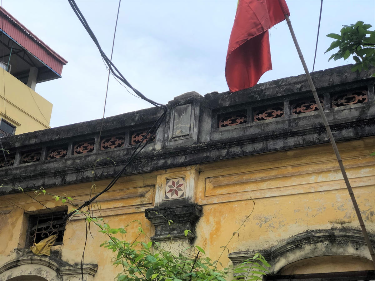 Một trong những ngôi nhà cổ vẫn tồn tại với hơn 5 thế hệ sinh sống.