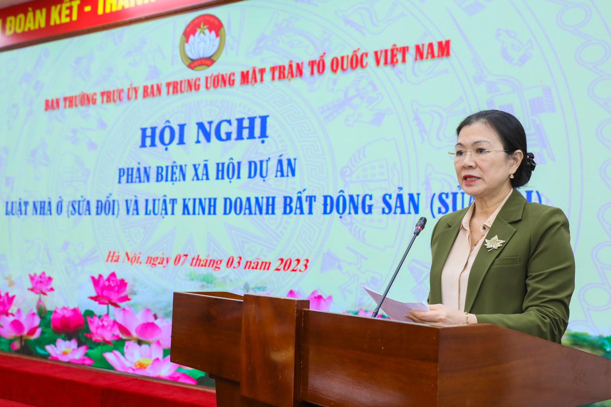 Phó Chủ tịch Trương Thị Ngọc Ánh phát biểu tại Hội nghị.