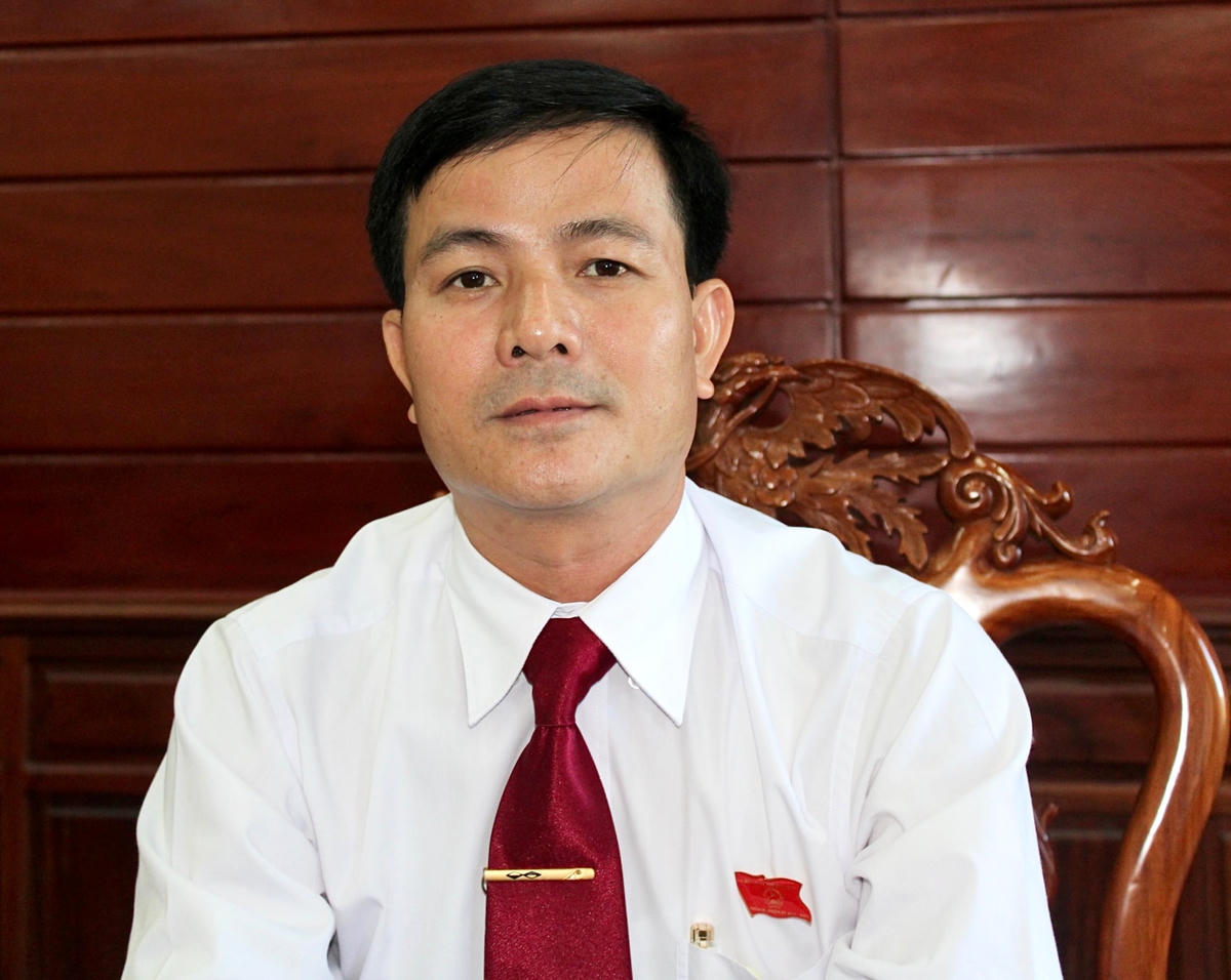 Ông Trần Văn Huyến.