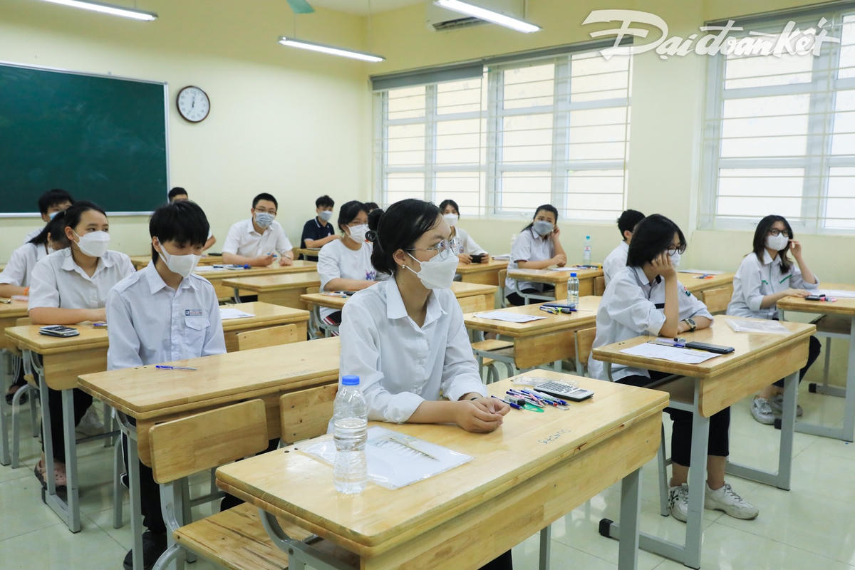 Thí sinh Hà Nội tự tin thi môn cuối kỳ thi vào lớp 10 công lập