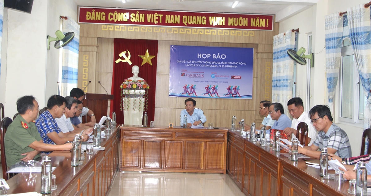 Buổi họp báo Giải Việt dã truyền thống Báo Quảng Nam mở rộng lần thứ XXV.