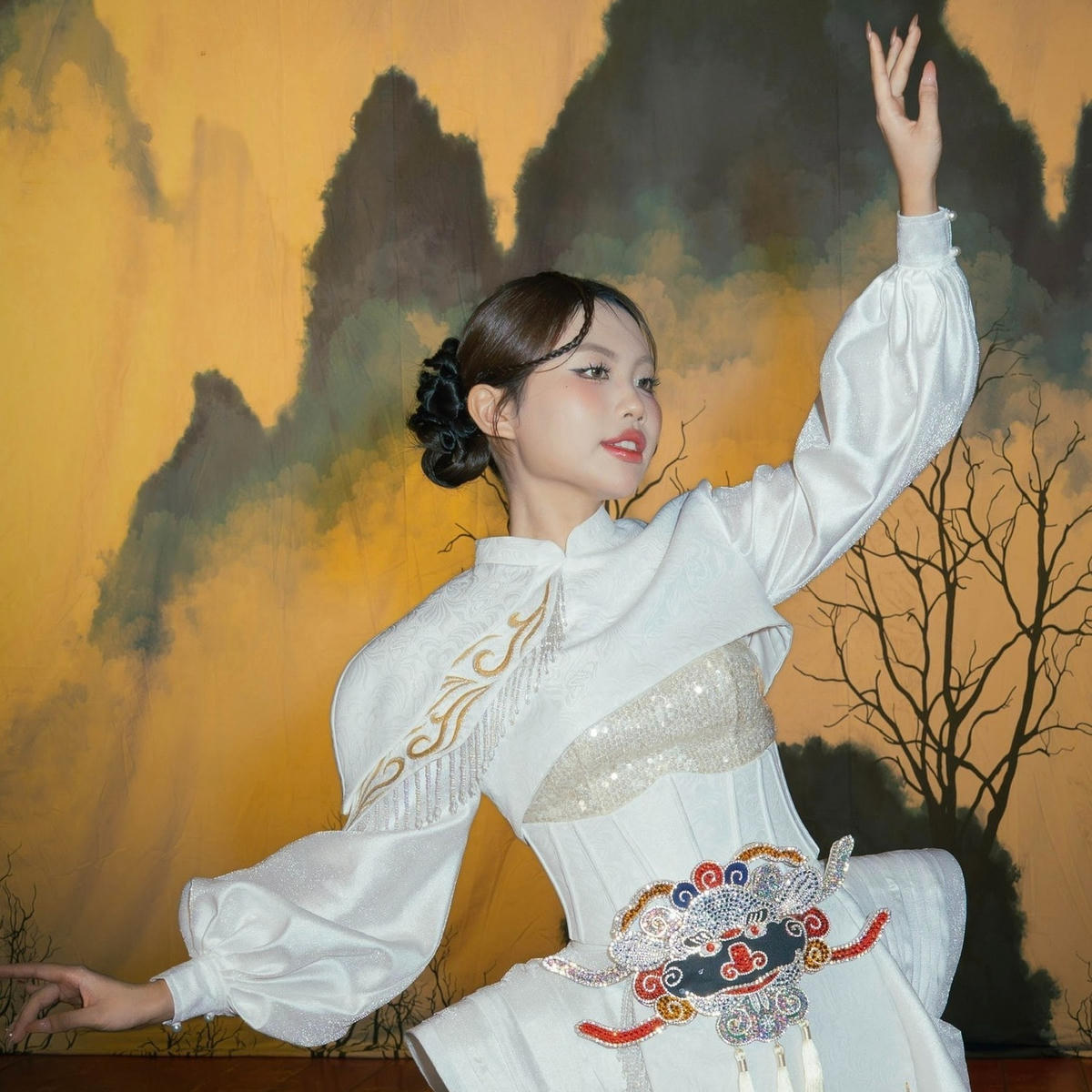 cd cs Phuong My Chi 5