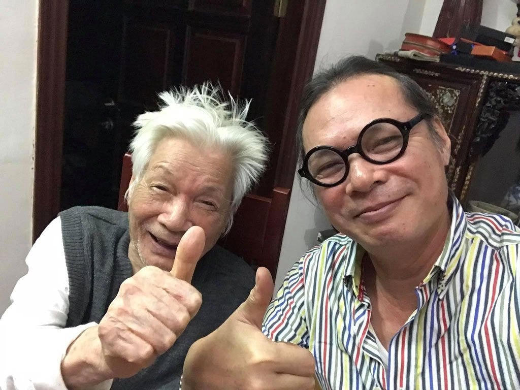 Đạo diễn - NSƯT Trần Lực và cha - NSND Trần Bảng.  