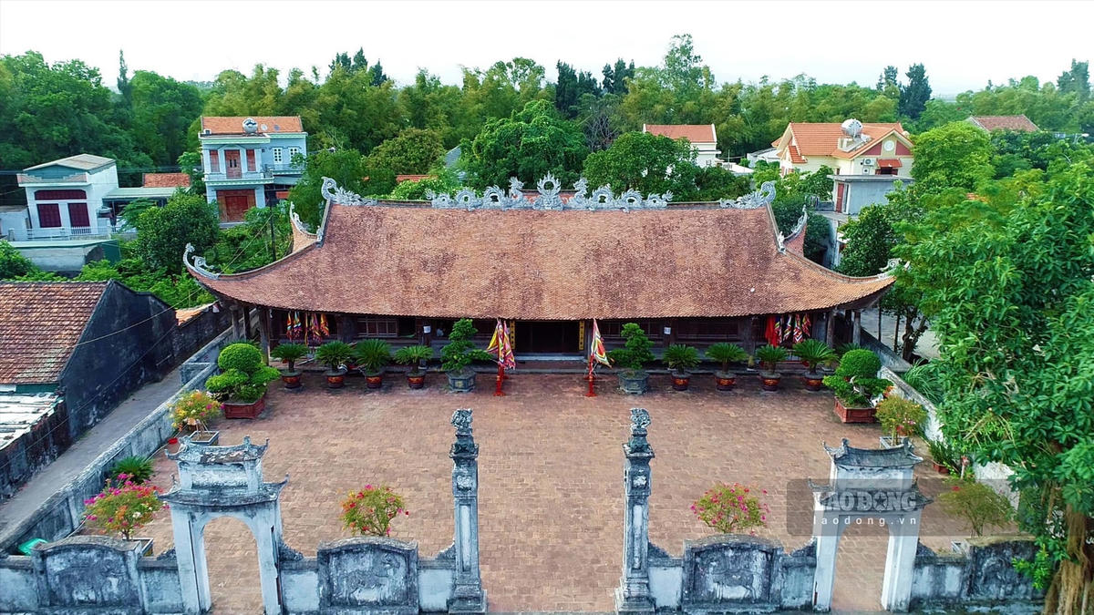 Đình Trà Cổ.