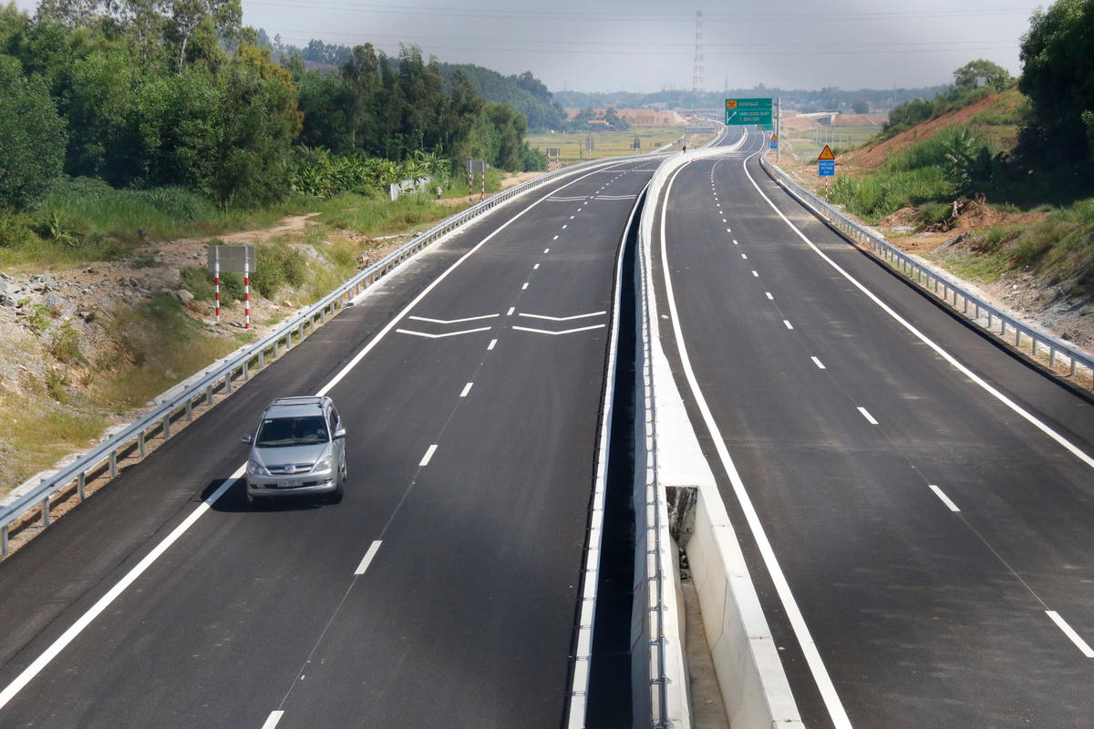 Dự kiến đến năm 2050 cả nước có 9.000km đường cao tốc.