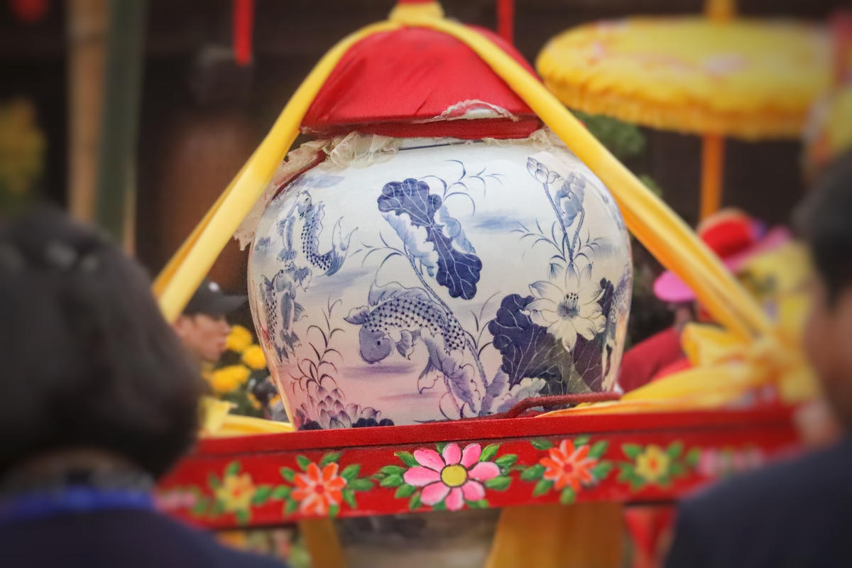 Trong khuôn khổ chương trình, Ban Thường vụ Huyện đoàn đã tổ chức “Ngày hội trò chơi dân gian” thu hút hàng trăm lượt du khách và nhân dân đến vui chơi, trải nghiệm; tổ chức chương trình “Hành trình về nguồn”, tham quan, giới thiệu cho sinh viên các trường đại học trên cả nước đến các địa điểm du lịch của huyện nhà...".