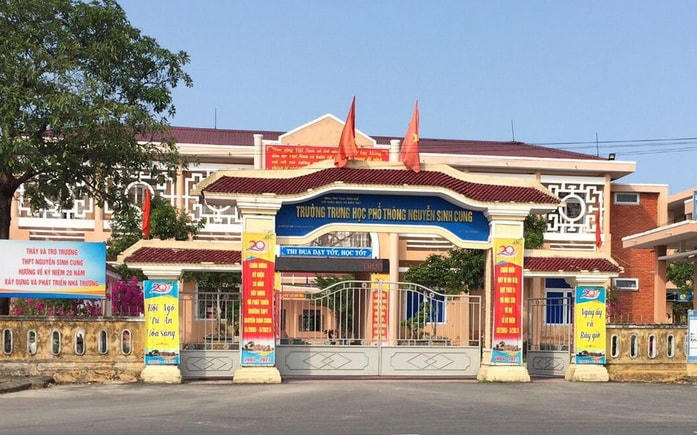  Trường THPT Nguyễn Sinh Cung. Ảnh: Tám Bảy.