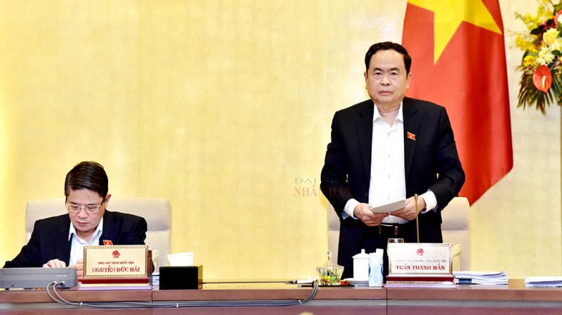 Phó Chủ tịch Thường trực Quốc hội Trần Thanh Mẫn phát biểu tại phiên họp.