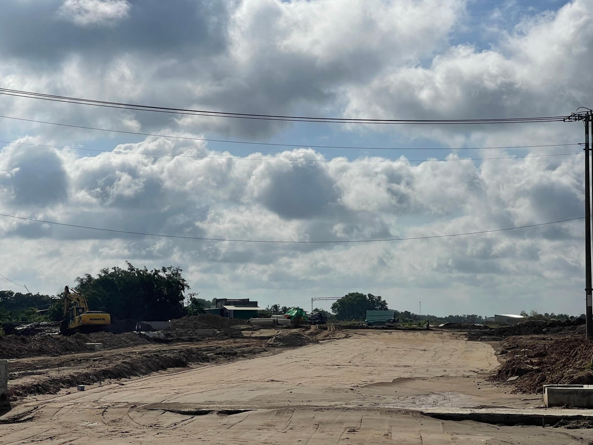 Dự án Đức Hoà - Chơn Thành thuộc trục đường Hồ Chí Minh chuẩn bị được thi công trở lại.