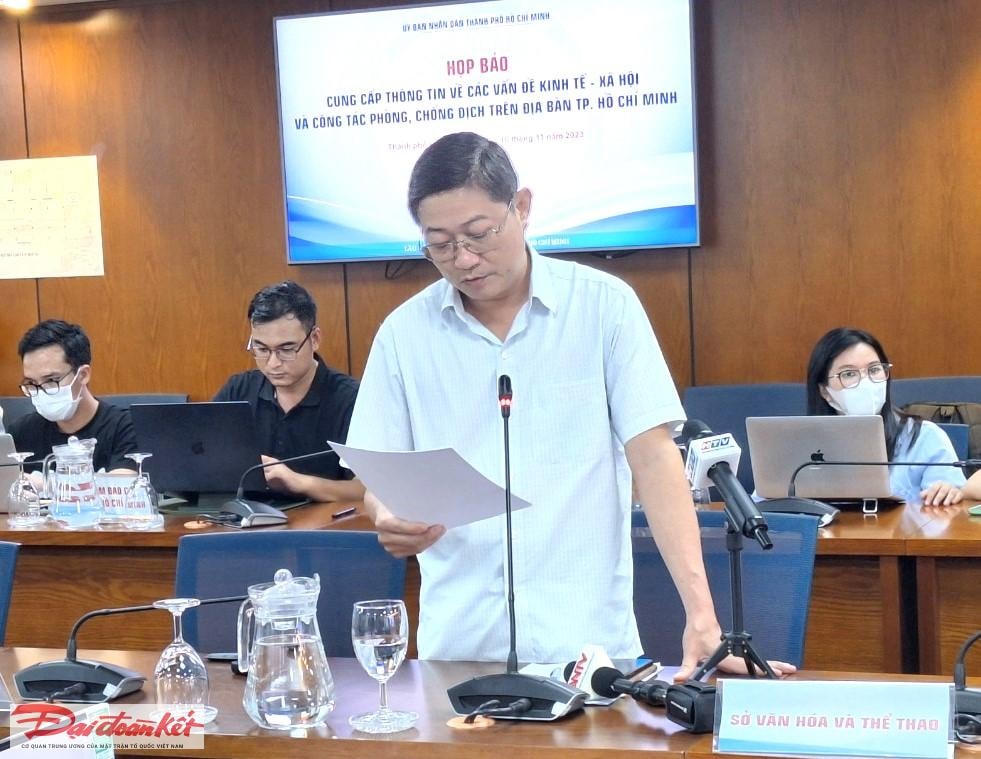 Ông Đỗ Ngọc Hải, Trưởng phòng Quản lý Vận tải đường bộ Sở Giao thông Vận tải TP HCM tại buổi họp báo. 