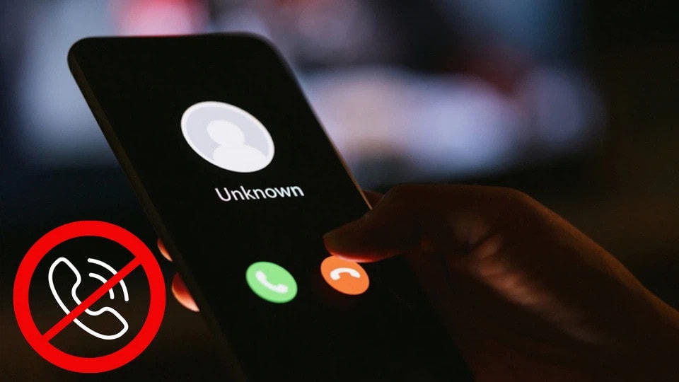 Cảnh giác trước các số lạ gọi đến.