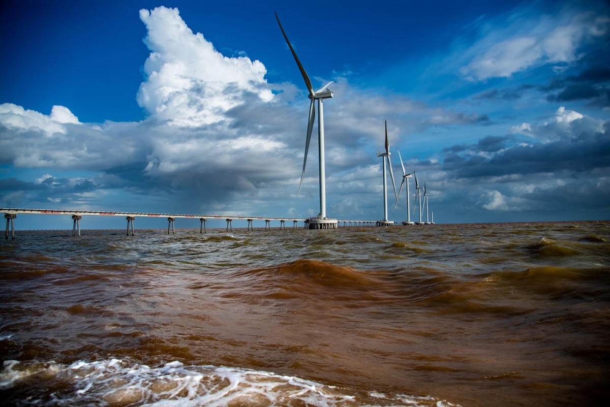 Hệ thống điện gió ở Trà Vinh.  