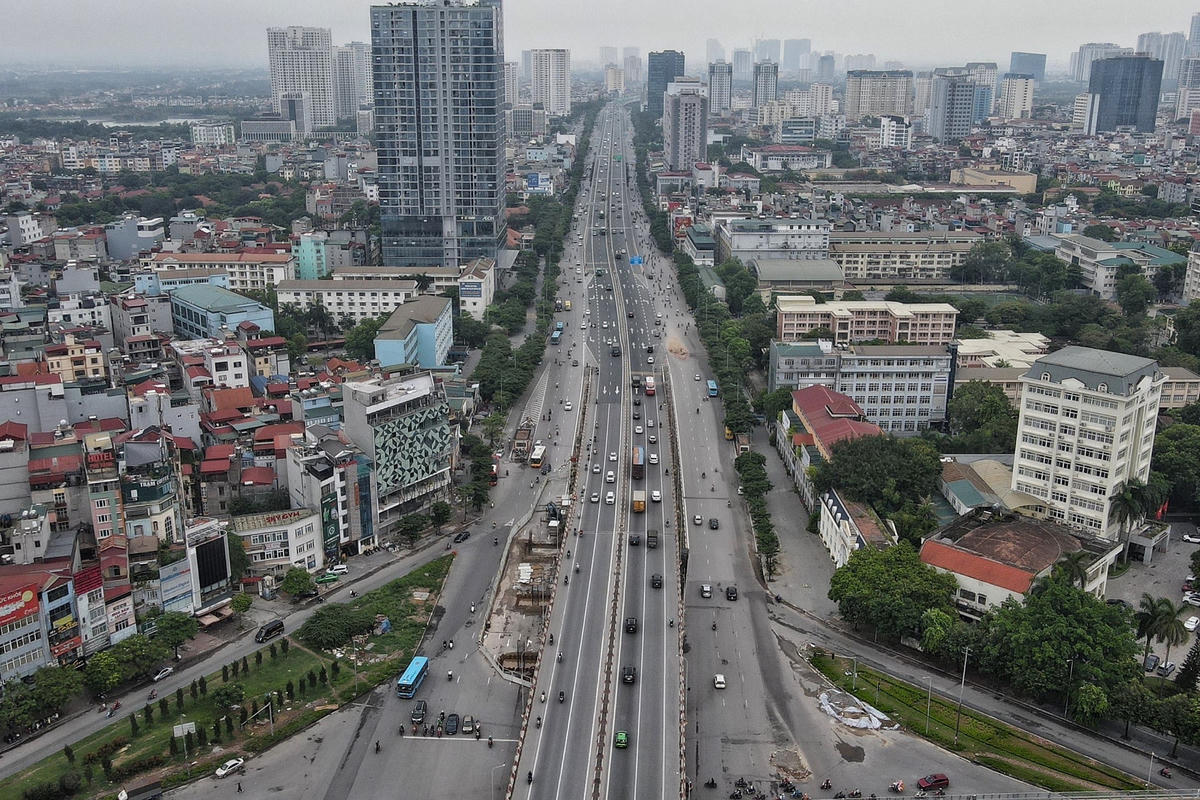 Đây là hạng mục bổ sung của Dự án đầu tư xây dựng cầu cạn đoạn Mai Dịch - Nam Thăng Long thuộc đường Vành đai 3 thành phố Hà Nội, nhằm tách biệt các làn xe cơ giới lưu thông trong nội đô qua nút với các dòng xe ô tô lưu thông theo tuyến đường cao tốc trên cao, góp phần giảm ùn tắc và tai nạn giao thông. 