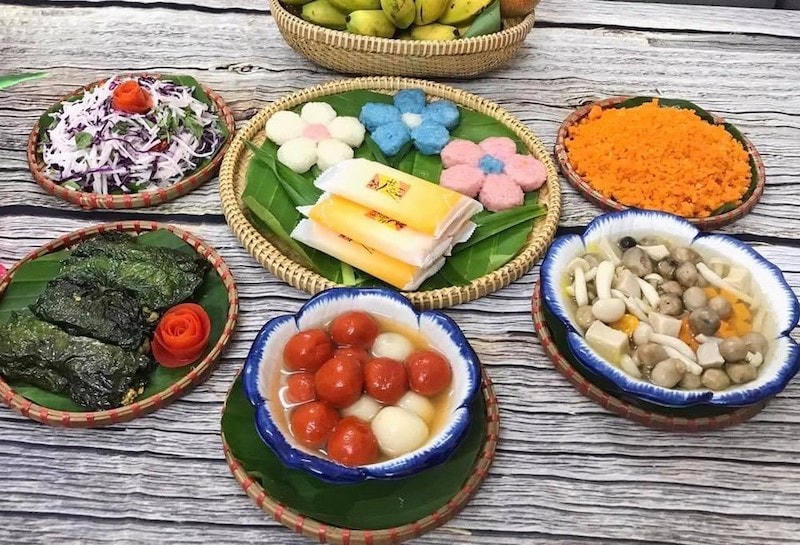 Mâm cỗ cúng chay.