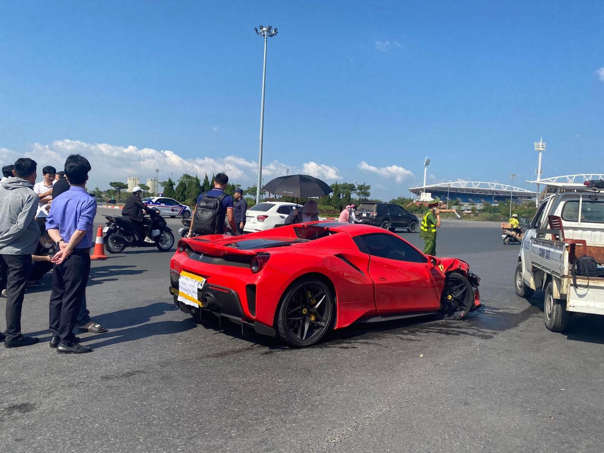 Hiện trường vụ tai nạn. Ảnh: CSGT cung cấp.