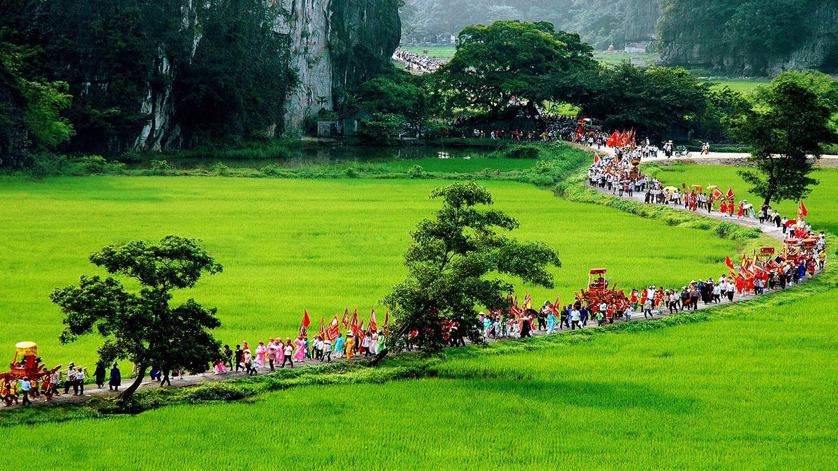 Những lễ hội đặc sắc tại cố đô Hoa Lư (Ninh Bình). Ảnh: Quang Vinh.
