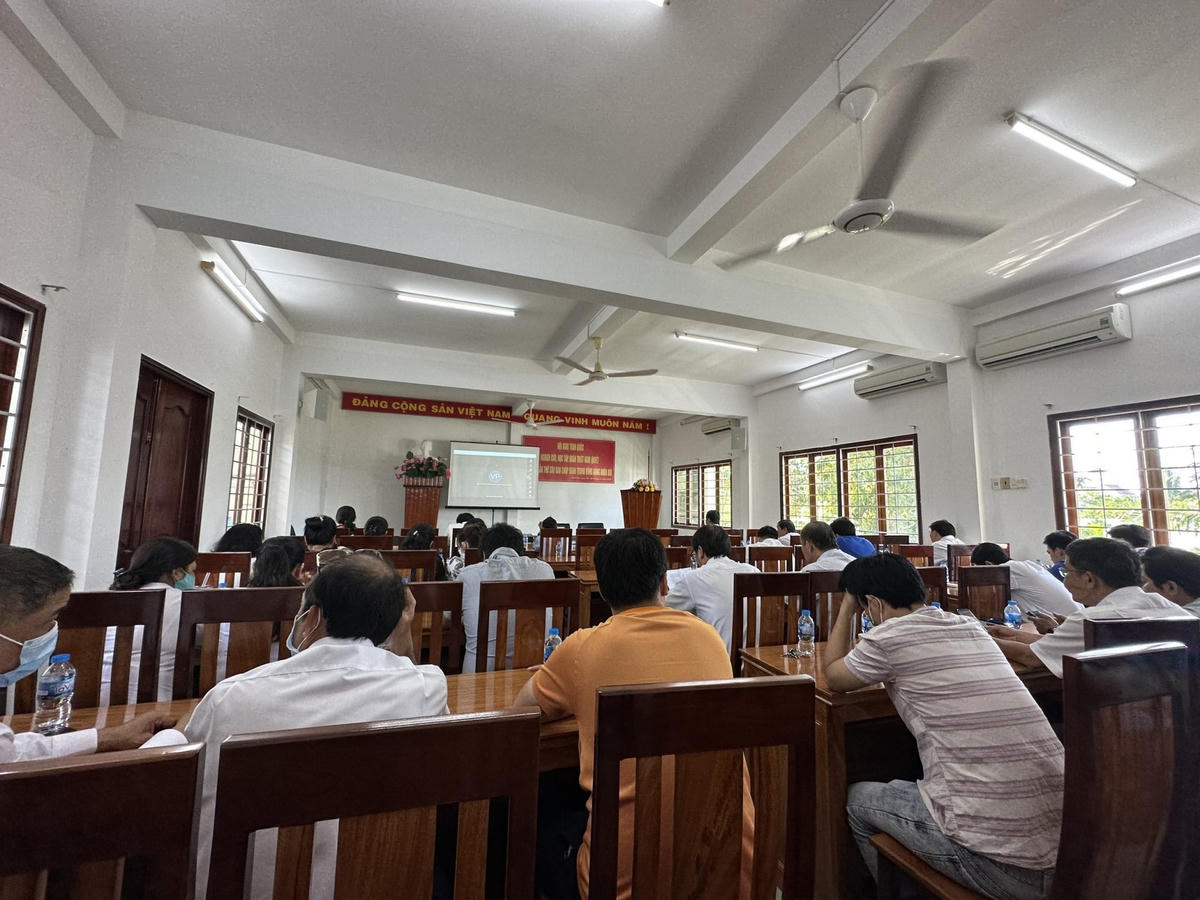 Điểm cầu tại Đảng bộ Công ty Thuốc lá Bến Tre.