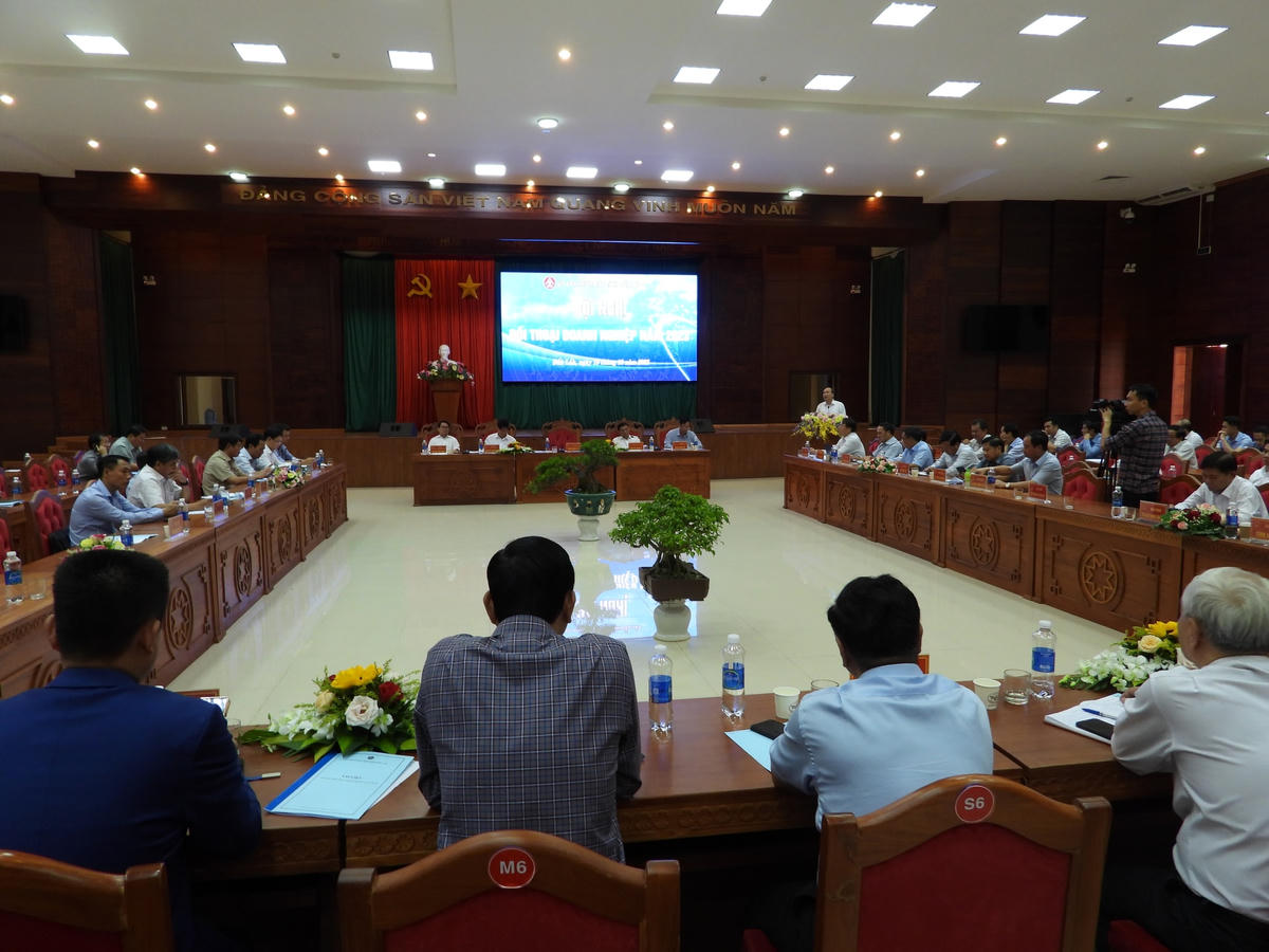 Toàn cảnh Hội nghị.