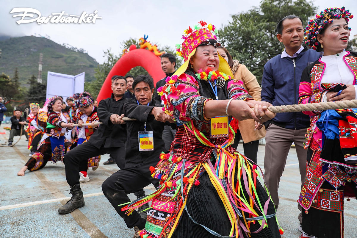 [ẢNH] Đặc sắc Ngày hội Văn hoá dân tộc Lô Lô