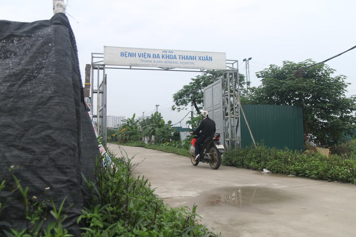 Dự án Bệnh viện Thanh Xuân nằm tại nút giao giữa đường vành đai 2,5 và đường Tôn Thất Tùng kéo dài với tổng diện tích hơn 15.000 m2.