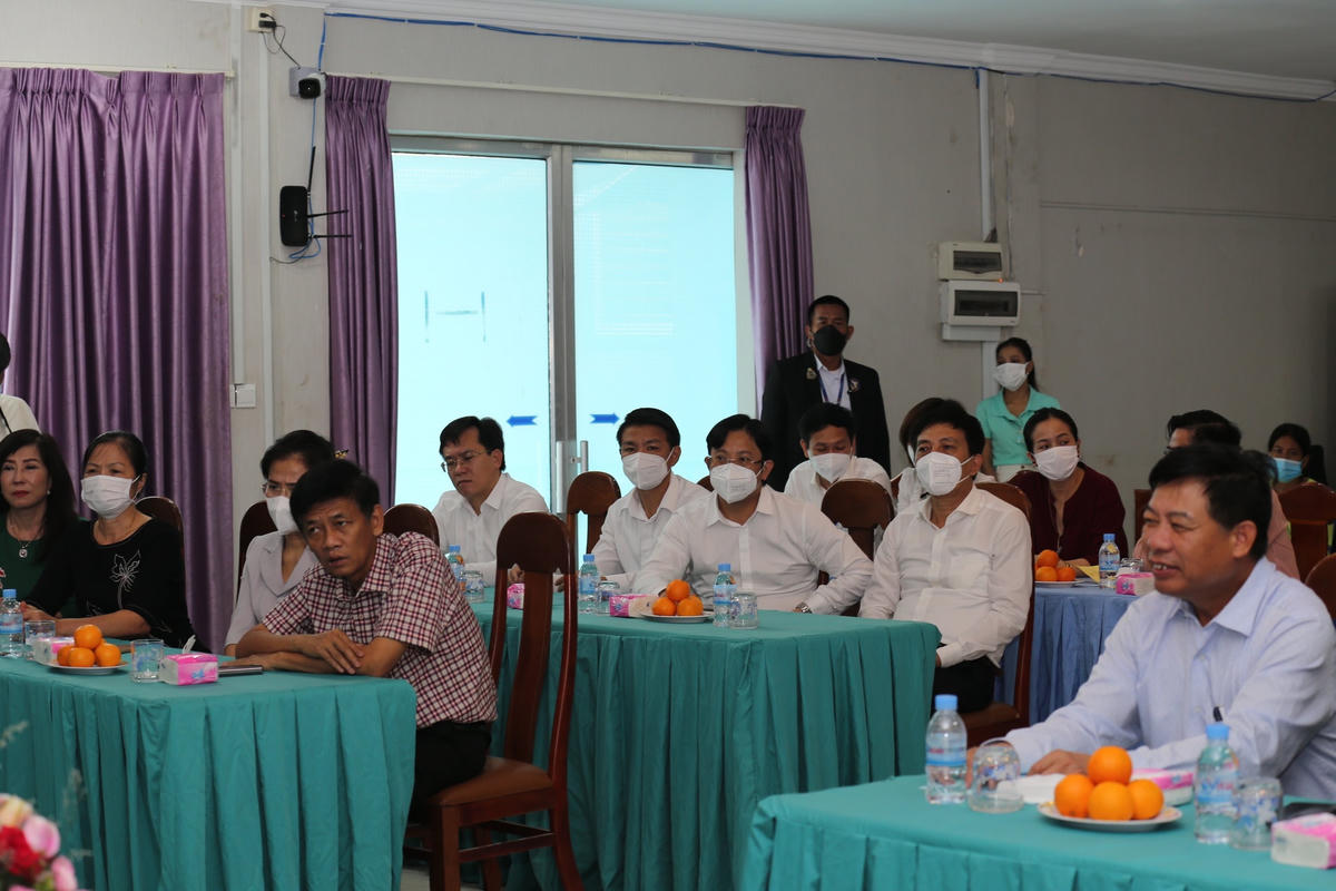 Đoàn đại biểu cấp cao UBTƯ MTTQ Việt Nam thăm Tổng hội Khmer - Việt Nam tại Vương quốc Campuchia. Ảnh: Quang Vinh.